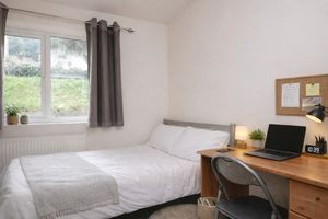 Photo 15- click for photo gallery